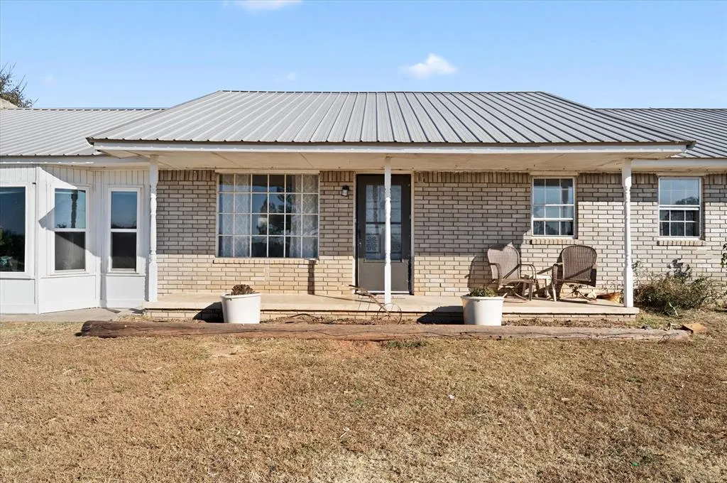 Photo 8 — 28275 Harrison Road, Macomb, OK 74852