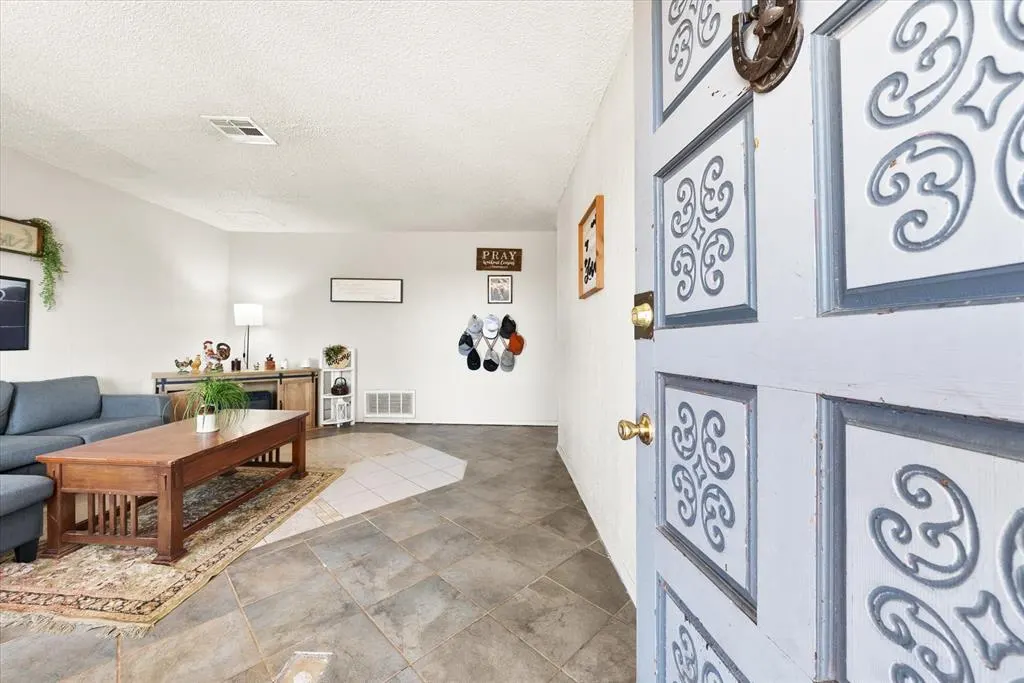Photo 9 — 28275 Harrison Road, Macomb, OK 74852