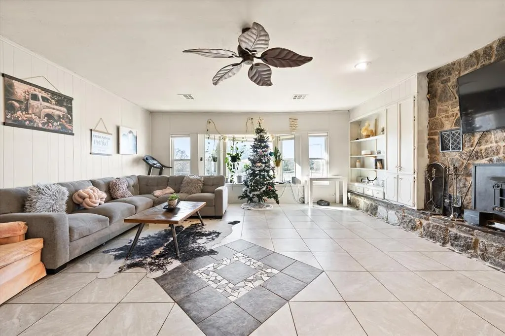 Photo 15 — 28275 Harrison Road, Macomb, OK 74852