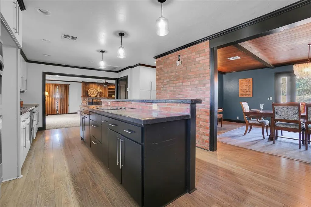 Photo 8 — 510 Terrace Drive, Hobart, OK 73651