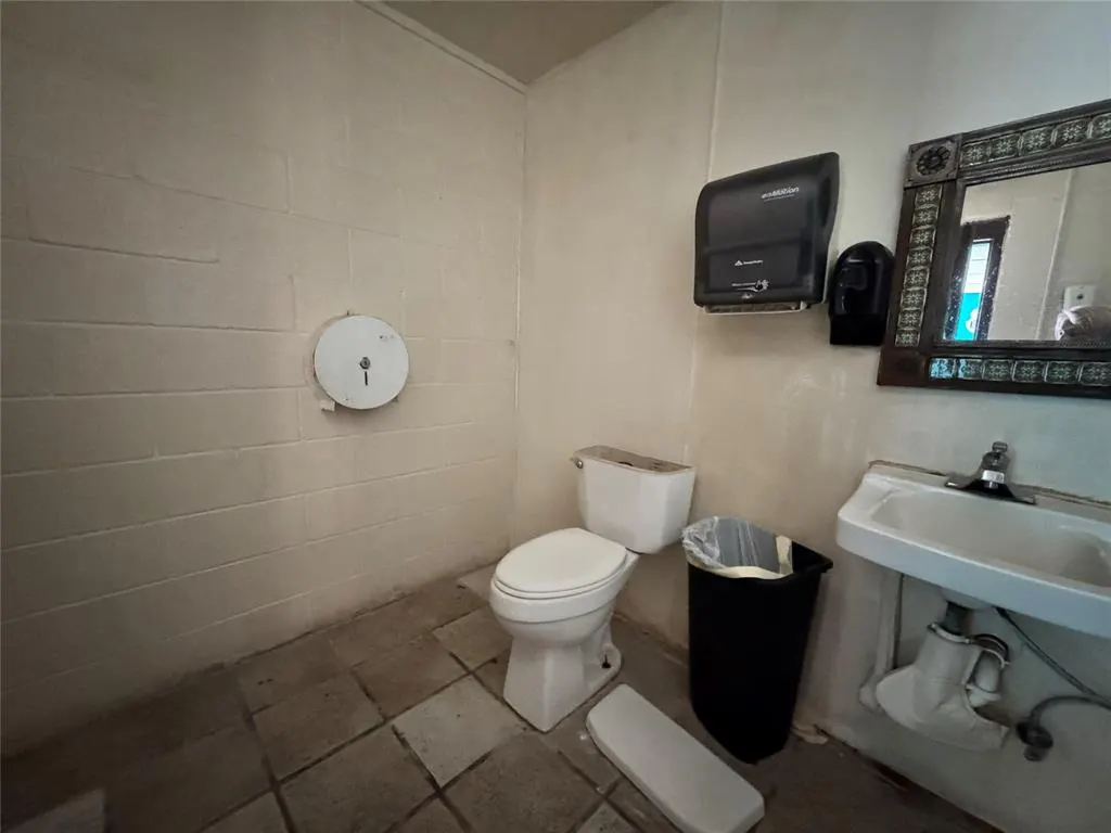 Photo 12 — 1101 N Louis Tittle Avenue, Mangum, OK 73554