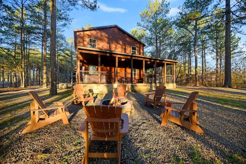Front exterior — 88 Sugar Pine Loop, Broken Bow, OK 74728