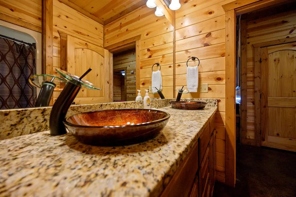 Photo 28 — 88 Sugar Pine Loop, Broken Bow, OK 74728