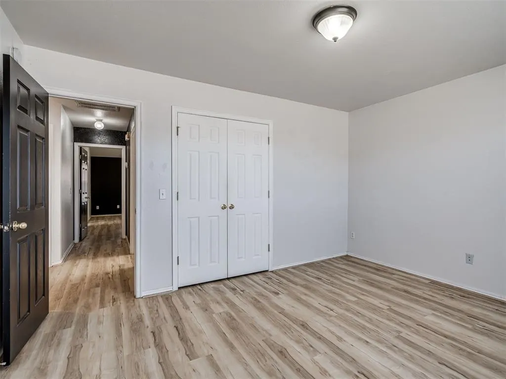 Photo 15 — 1853 Parkridge Drive, Norman, OK 73071