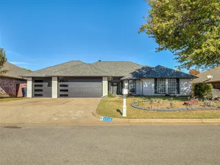 Sold home at 8529 Willow Creek Boulevard