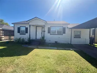 Sold home at 1228 SW 50th Street