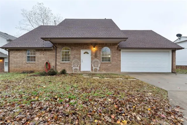 Photo 3 — 2221 Timbercrest Drive, Stillwater, OK 74075
