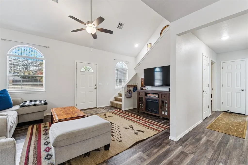Photo 8 — 2221 Timbercrest Drive, Stillwater, OK 74075