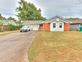 Sold home at 3217 NW 34th Street