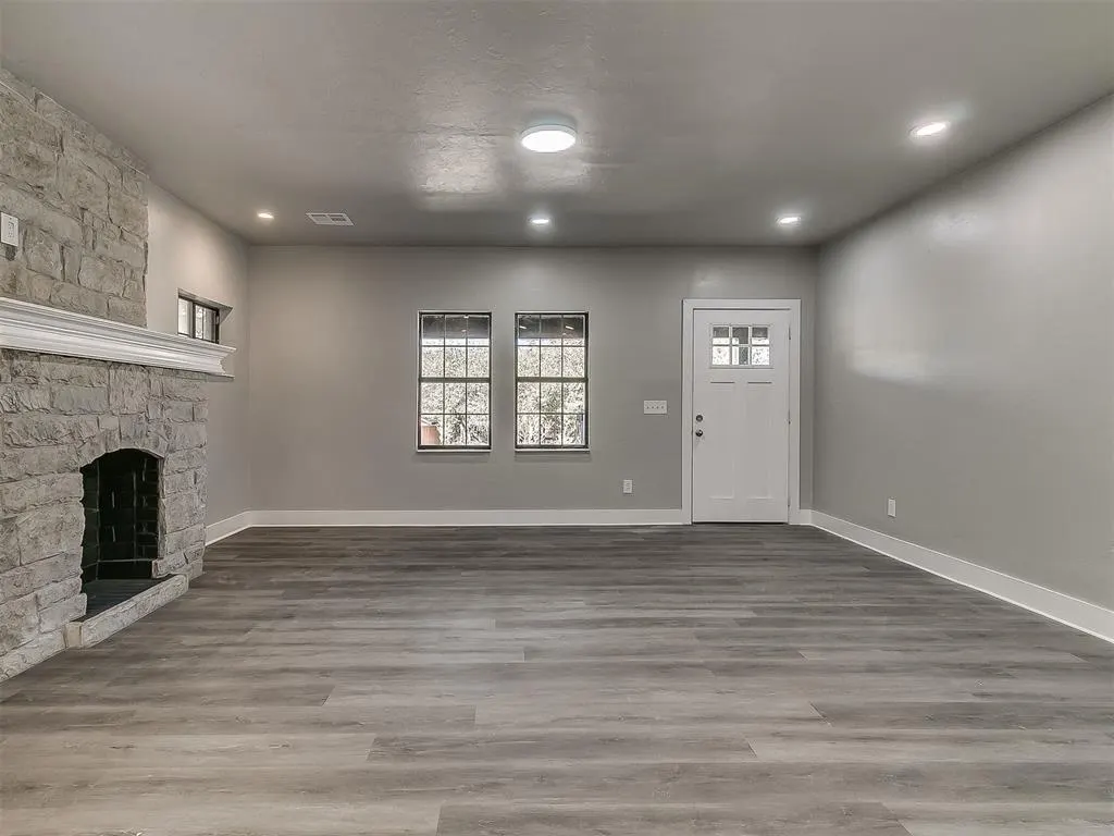 Photo 11 — 808 NW 31st Street, Oklahoma City, OK 73118