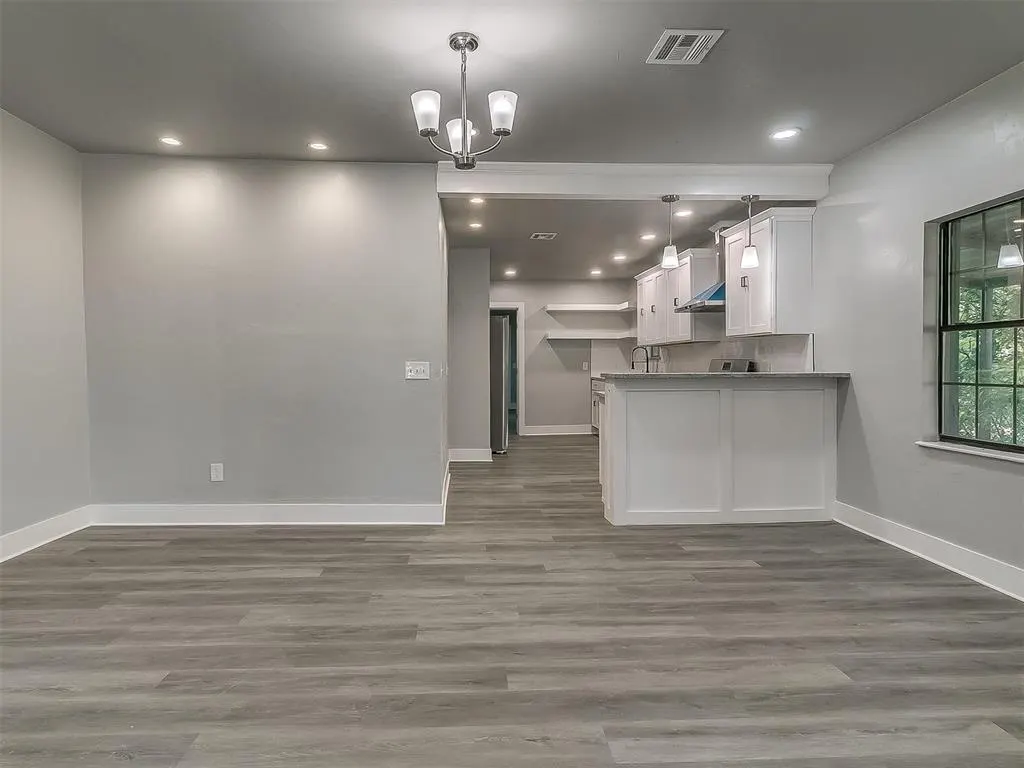Photo 12 — 808 NW 31st Street, Oklahoma City, OK 73118