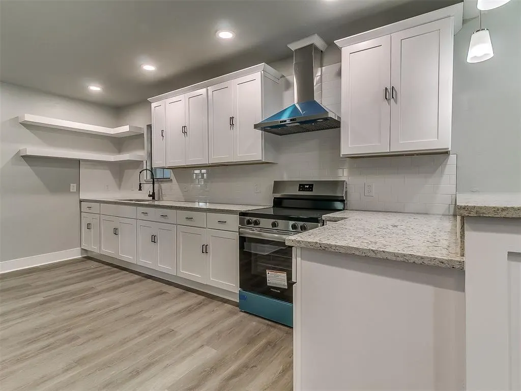 Photo 15 — 808 NW 31st Street, Oklahoma City, OK 73118