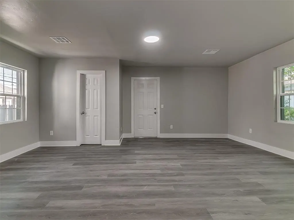 Photo 23 — 808 NW 31st Street, Oklahoma City, OK 73118