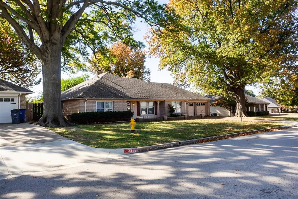 Photo 3 — 3748 E 48th Place, Tulsa, OK 74135