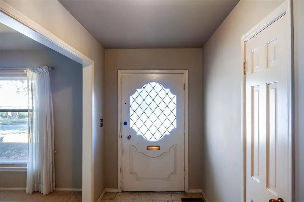 Photo 6 — 3748 E 48th Place, Tulsa, OK 74135