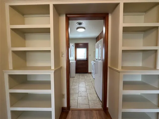 Photo 4 — 500 Stinson Street, Norman, OK 73072
