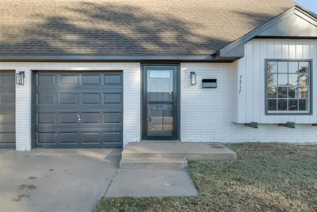Photo 2 — 7417 NW 7th Street, Oklahoma City, OK 73127