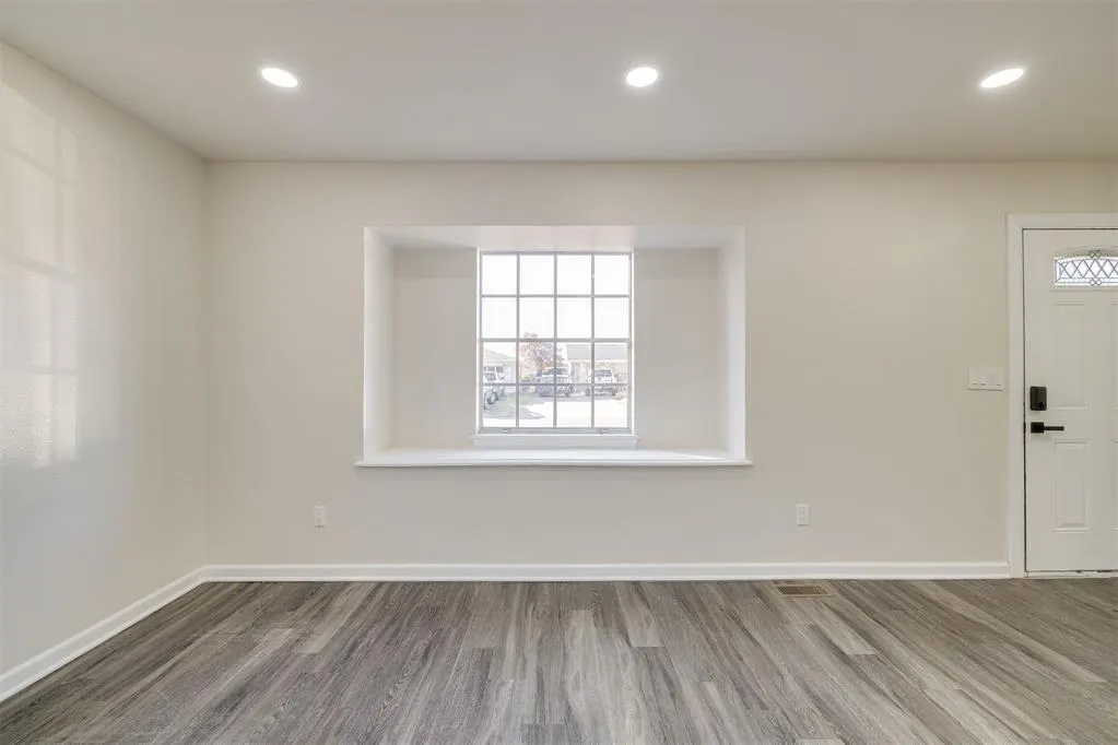 Photo 16 — 7417 NW 7th Street, Oklahoma City, OK 73127