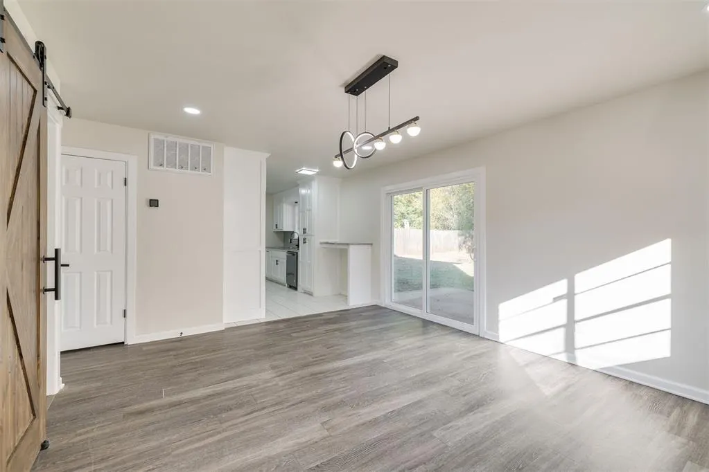 Photo 25 — 7417 NW 7th Street, Oklahoma City, OK 73127