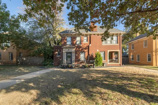 Photo 4 — 707 NE 17th Street, Oklahoma City, OK 73105