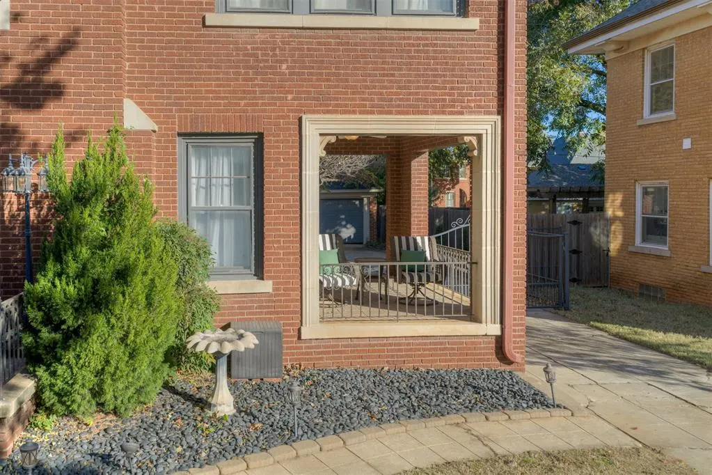Photo 8 — 707 NE 17th Street, Oklahoma City, OK 73105