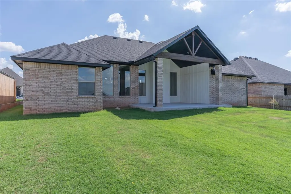 Photo 39 — 9329 SW 43rd Street, Oklahoma City, OK 73179