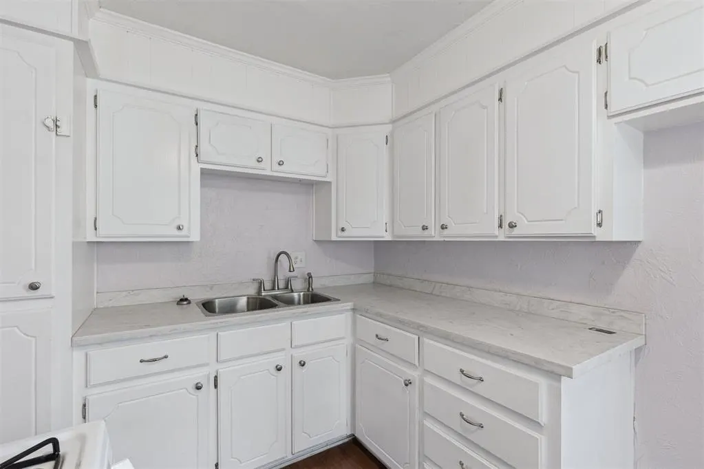 Photo 9 — 1408 8th Ave NW, Ardmore, OK 73401