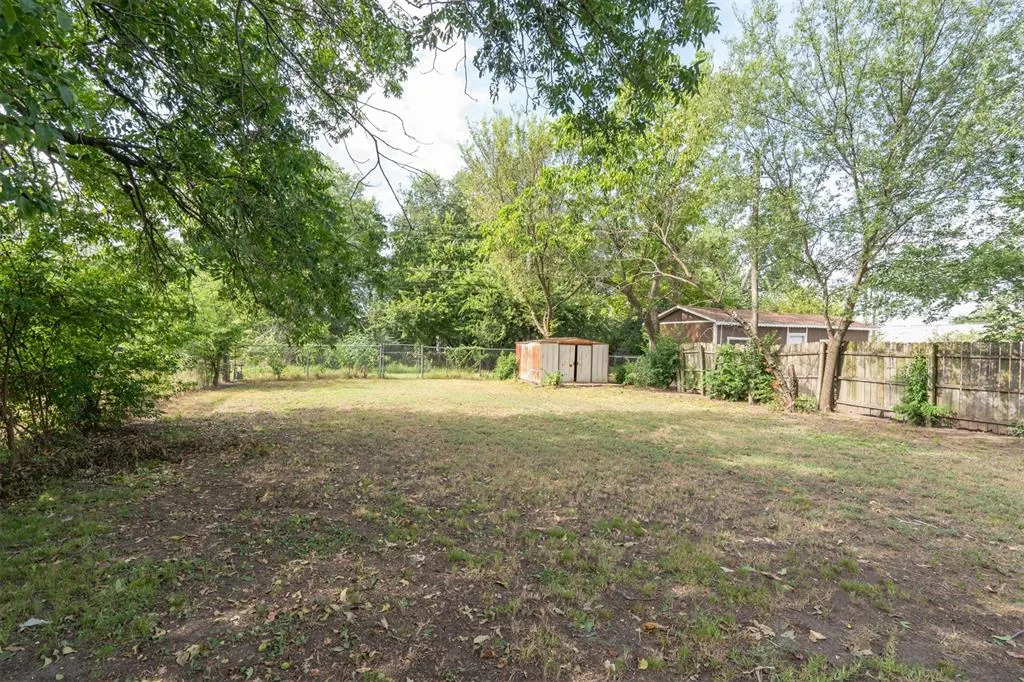 Photo 24 — 1408 8th Ave NW, Ardmore, OK 73401