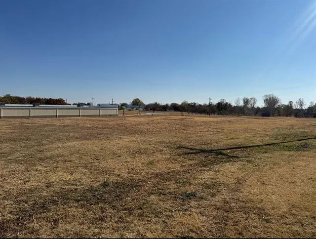 Photo 3 — 2505 W Veterans Memorial Highway, Blanchard, OK 73010