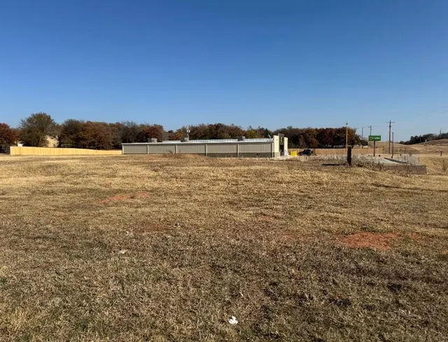 Photo 5 — 2505 W Veterans Memorial Highway, Blanchard, OK 73010