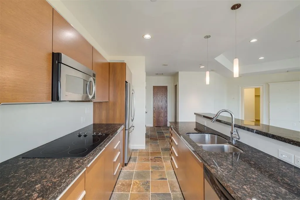 Photo 8 — 5900 Mosteller Drive 73, Oklahoma City, OK 73112