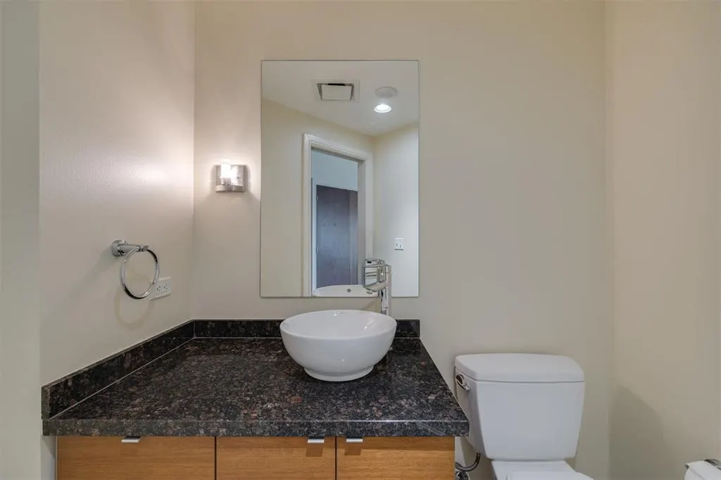 Photo 9 — 5900 Mosteller Drive 73, Oklahoma City, OK 73112
