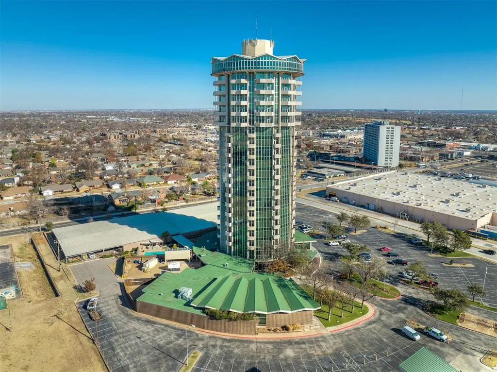 Photo 30 — 5900 Mosteller Drive 73, Oklahoma City, OK 73112