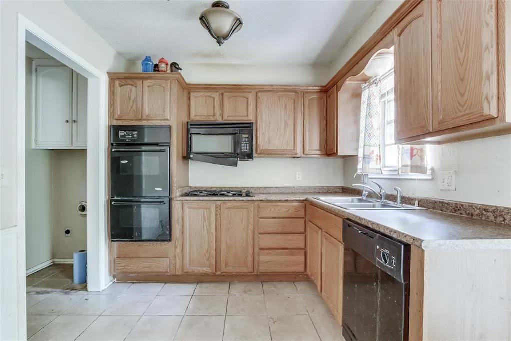 Photo 6 — 520 N Anita Drive, Oklahoma City, OK 73127