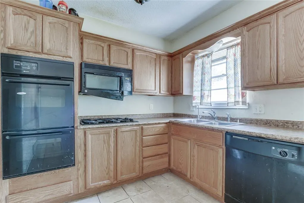 Photo 7 — 520 N Anita Drive, Oklahoma City, OK 73127