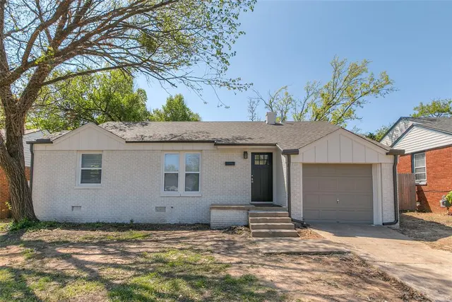 Front exterior — 3012 NW 44th Street, Oklahoma City, OK 73112