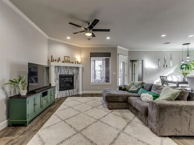 Photo 5 — 6504 Bent Wood Drive, Oklahoma City, OK 73169