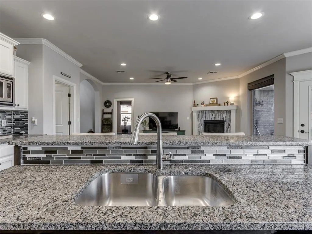 Photo 17 — 6504 Bent Wood Drive, Oklahoma City, OK 73169