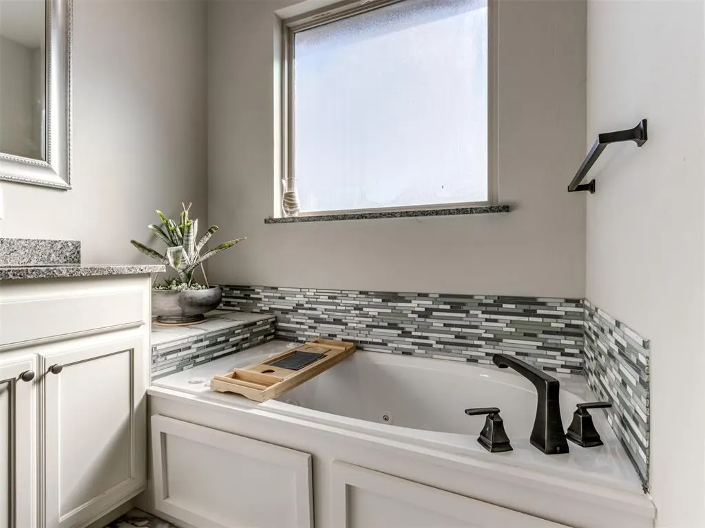 Photo 25 — 6504 Bent Wood Drive, Oklahoma City, OK 73169
