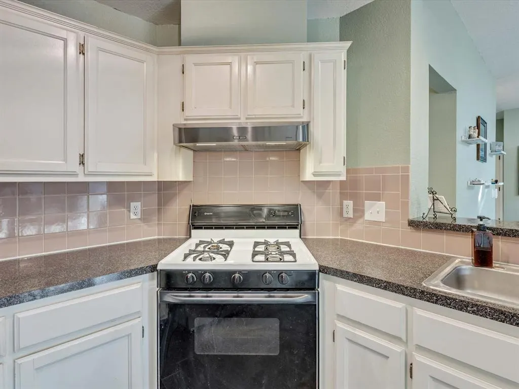 Photo 10 — 1317 Tara Drive, Midwest City, OK 73130