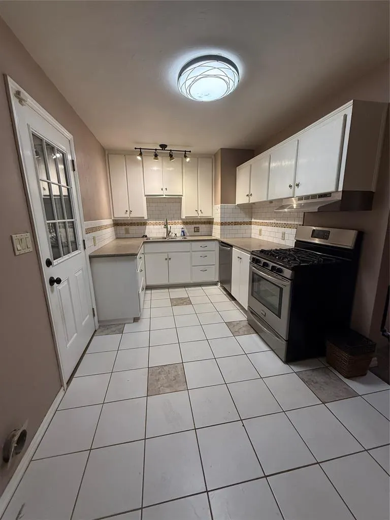 Photo 3 — 3101 SW 45th Street, Oklahoma City, OK 73119