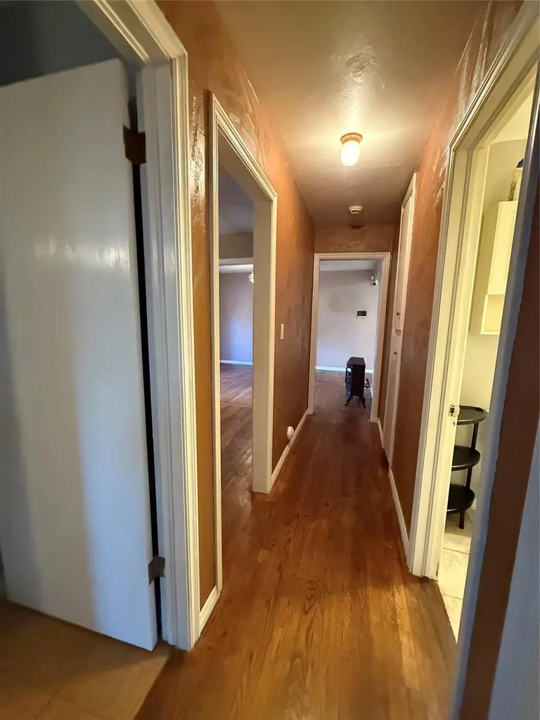 Photo 7 — 3101 SW 45th Street, Oklahoma City, OK 73119