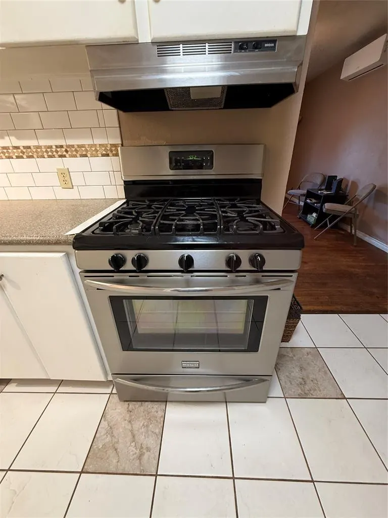 Photo 11 — 3101 SW 45th Street, Oklahoma City, OK 73119