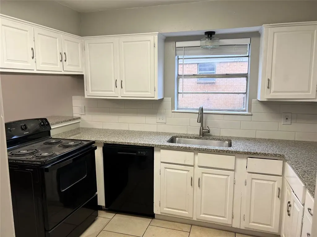 Photo 14 — 6804 Lancer Lane, Oklahoma City, OK 73132