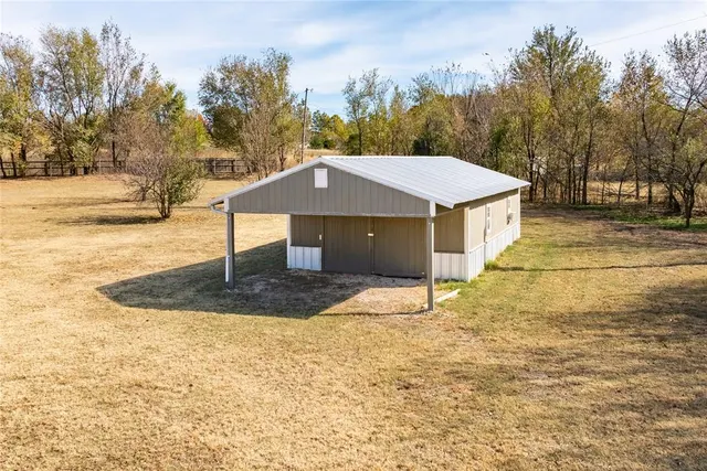 Photo 3 — 1023 County Street 2945, Tuttle, OK 73089