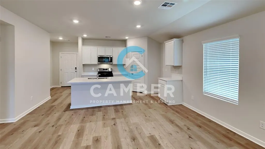 Photo 6 — 394 Indiana Court, Newcastle, OK 73065