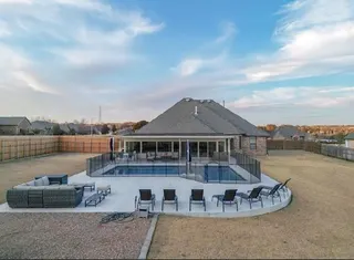 Sold home at 14200 SE 76th Place