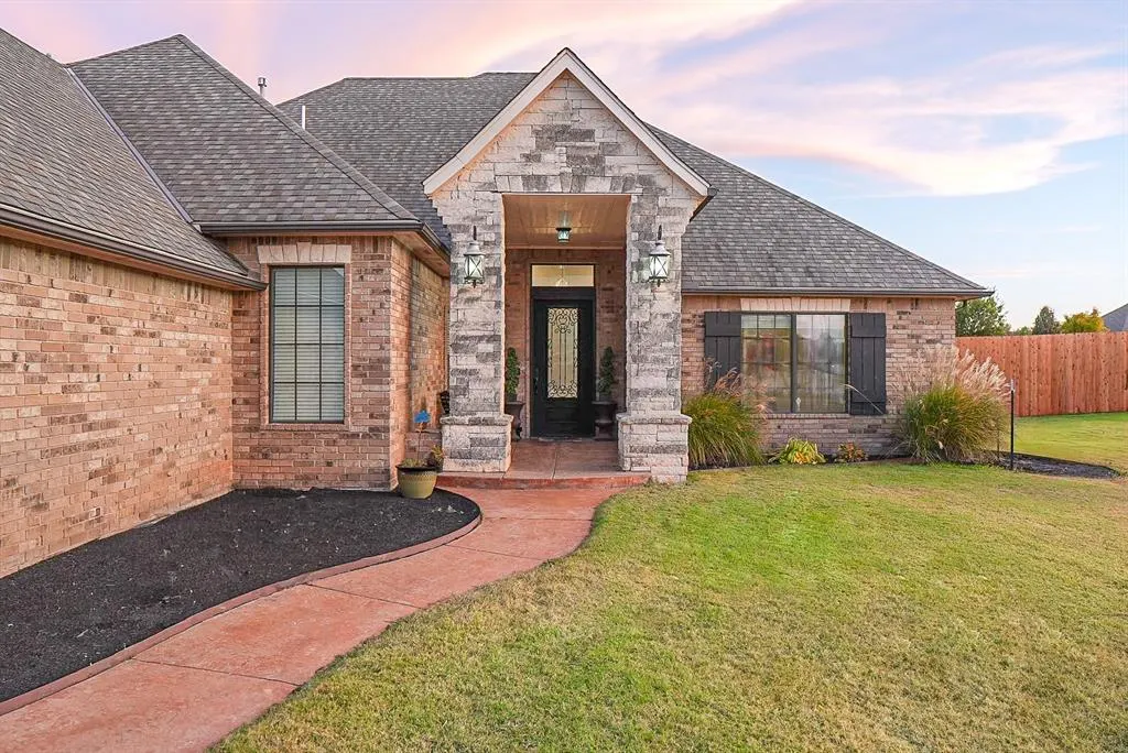 Photo 3 — 14200 SE 76th Place, Oklahoma City, OK 73150