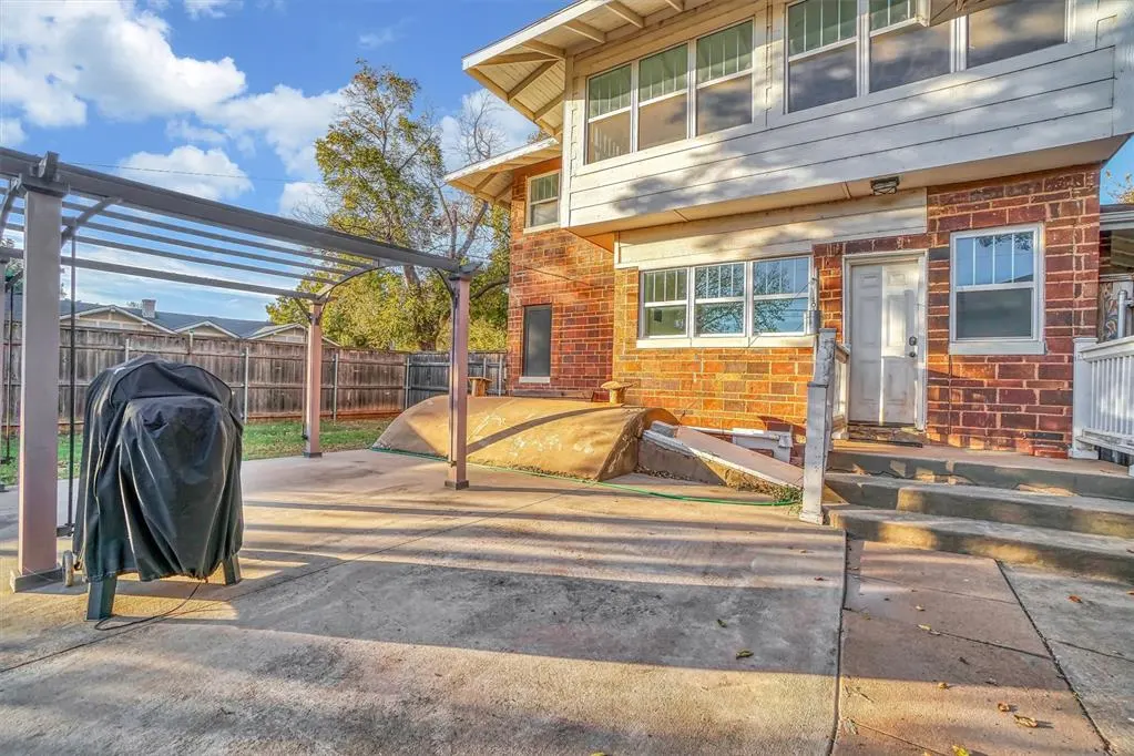 Photo 32 — 800 E Commerce Street, Altus, OK 73521