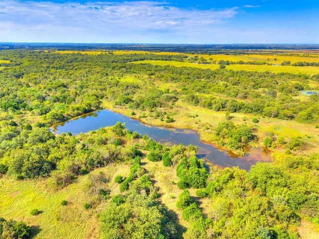 Photo 4 — 3210 N County Road Tract 4, Pauls Valley, OK 73433